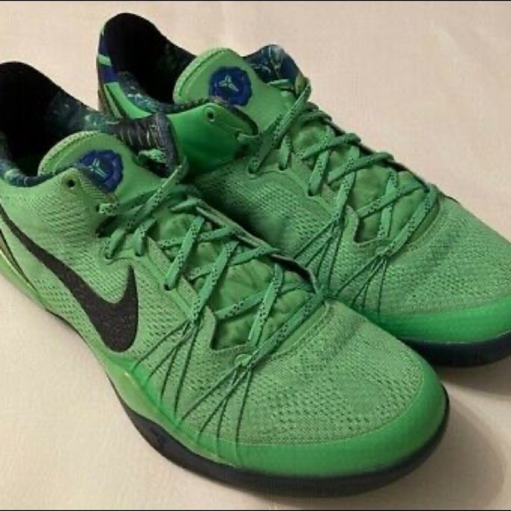 Nike Kobe 8 System Elite Superhero 2013 Size 12 Used NO HOLES ON BOTTOM.